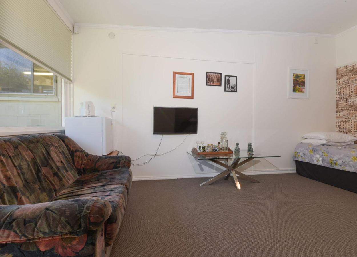 Dunstan House Motel Clyde Dış mekan fotoğraf