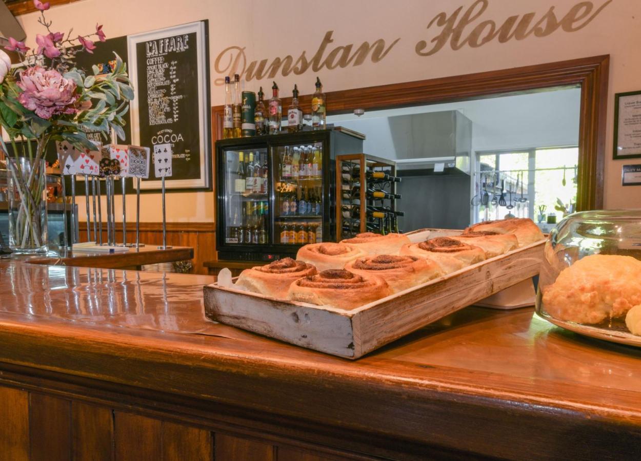 Dunstan House Motel Clyde Dış mekan fotoğraf